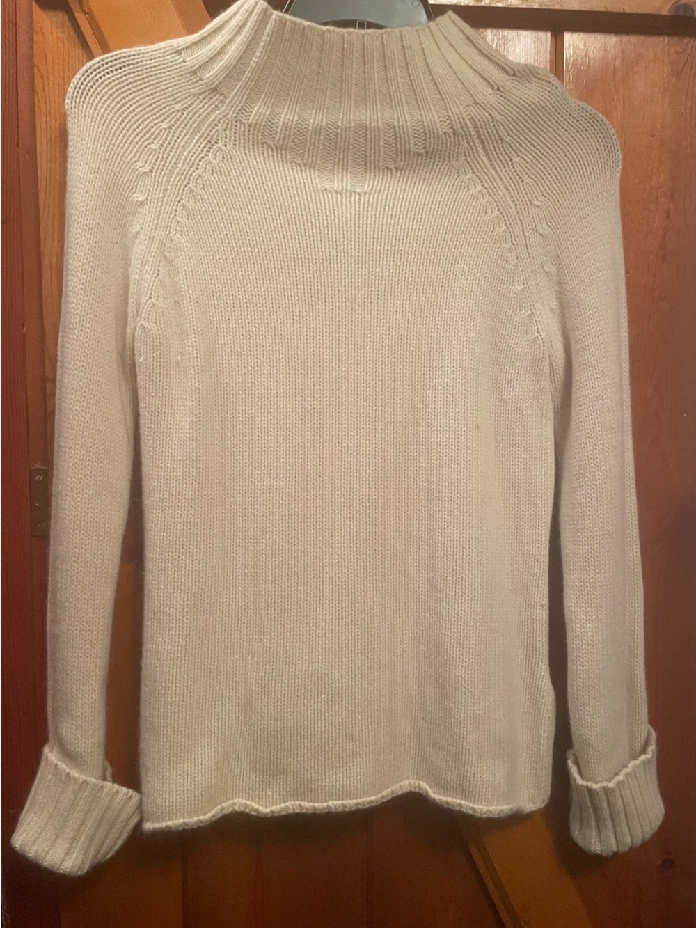 Women’s Vintage Old Navy Lambs Wool Angora Turtleneck Sweater Size Medium Cream